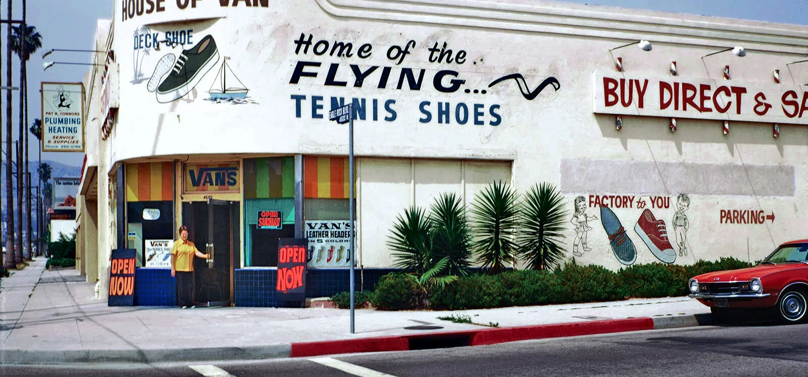 Paul Van Doren, 90, Dies; Built an Empire With Vans Shoes